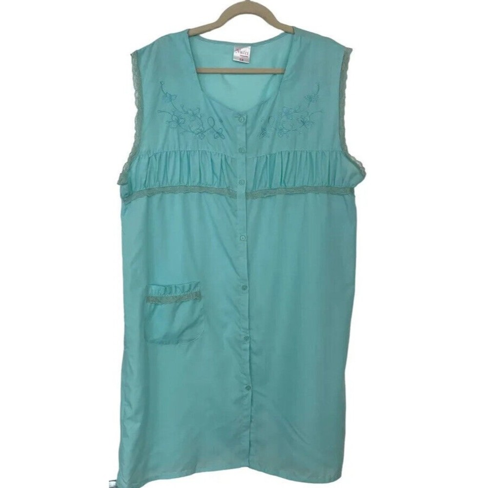 Nucci Intimates Woman’s Vintage Nightgown House Dress 3X Light Blue Button Front